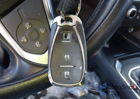 2019 Chevrolet Traverse 2Fl z USA, uszkodzony, nr VIN 1GNERMKW2KJ222130